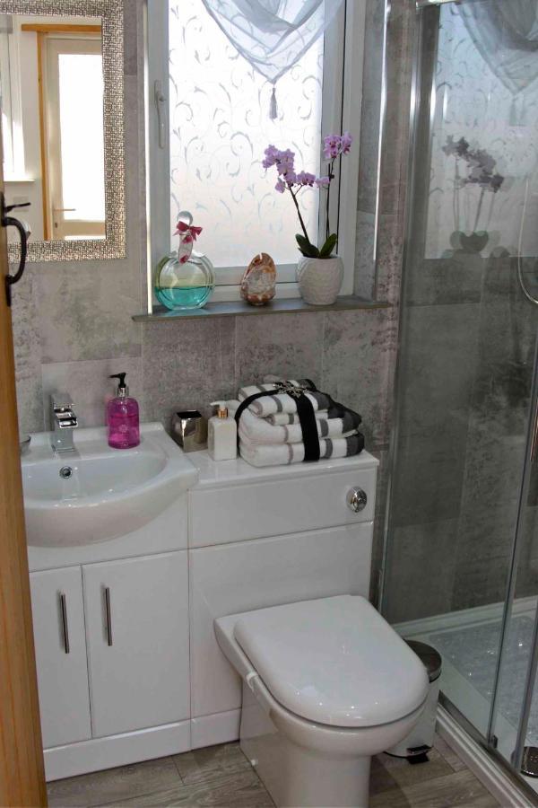 Bed and Breakfast Formby Pinewood Studio Exterior foto
