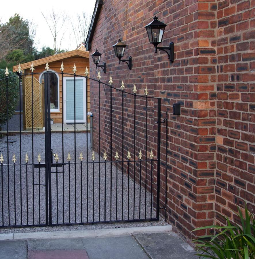 Bed and Breakfast Formby Pinewood Studio Exterior foto